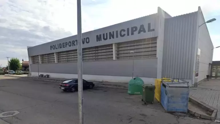 La cachetada se habría producido cerca del Polideportivo de Mojados.