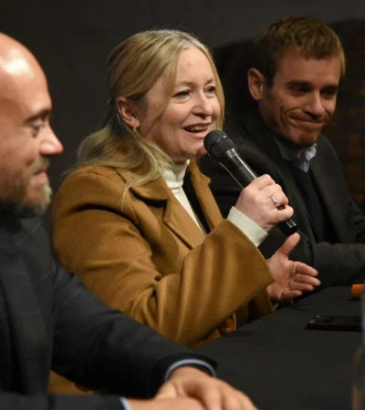 Hebe Casado presenta el plan./