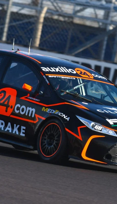 Julián Santero ganó en Termas de Río Hondo.