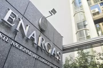 El Gobierno disolvió los entes reguladores ENRE y ENARGAS y creó un único organismo