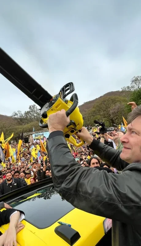 Se apaga la motosierra