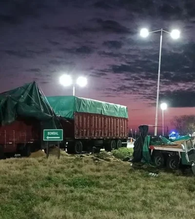 La foto muestra la violencia del choque y sus consecuencias. (Foto: web)