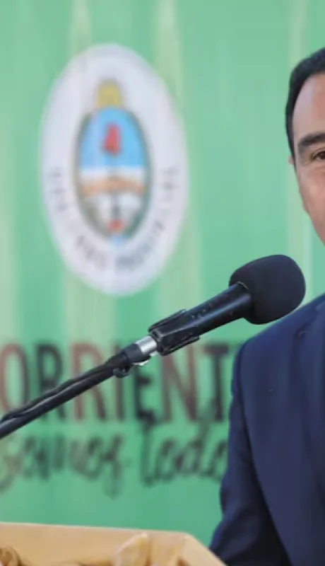 Gustavo Valdés, gobernador de Corrientes.