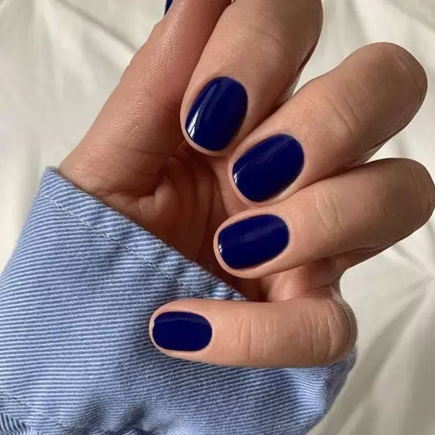 Uñas Azul Profundo