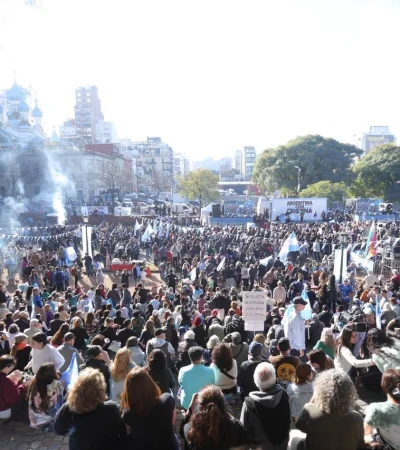 Fuerte discurso de Cristina Kirchner contra el FMI en el Día de la Independencia