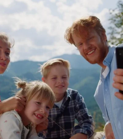 Juntamos a la familia, tenemos el mejor paisaje, y nuestro celular nos dice que la memoria está llena. ¿Qué hacemos?
