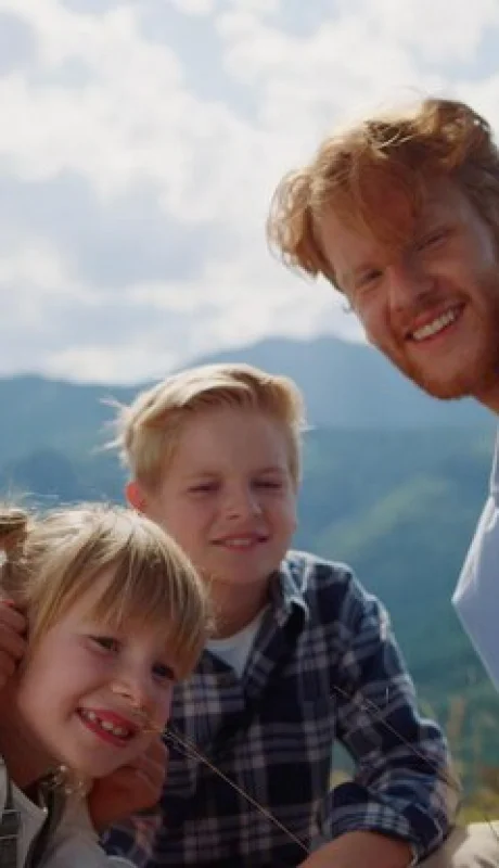 Juntamos a la familia, tenemos el mejor paisaje, y nuestro celular nos dice que la memoria está llena. ¿Qué hacemos?