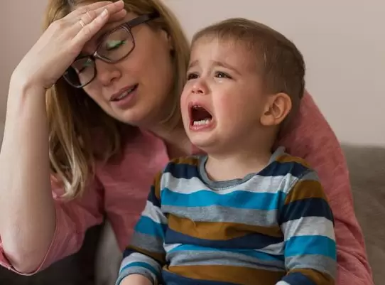 Es importante aclarar que los castigos físicos no son una buena alternativa; de hecho, pegarle resulta contraproducente.