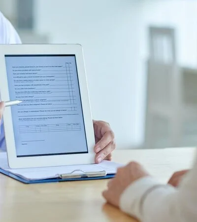 La historia clínica siempre es del paciente en Argentina.