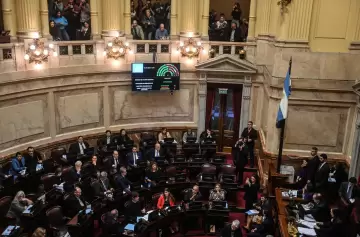 El Senado aprobó el aumento de las jubilaciones y el bono extraordinario