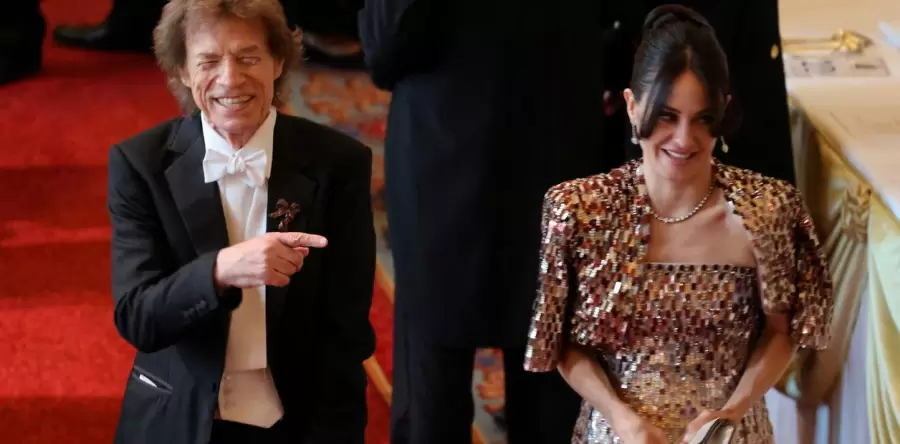 Sir Mick Jagger llegando a la faustosa cena de Estado en honor a Macron.