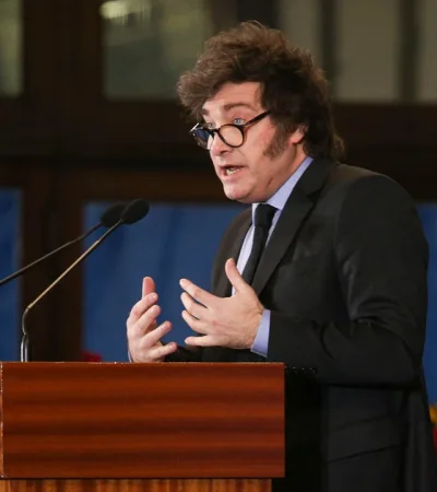 Milei no habló del escándalo de las presuntas coimas.