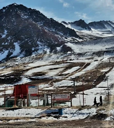 El Paso a Chile se encuentra habilitado con uso obligatorio de cadenas/ Fuente: X Cristo Redentor