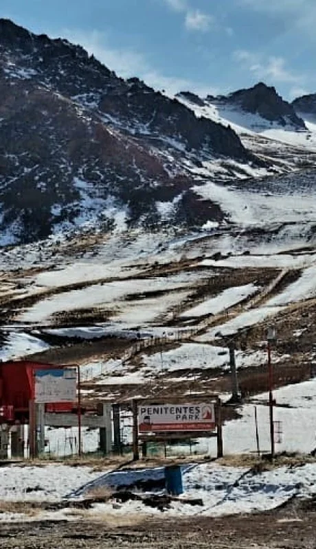 El Paso a Chile se encuentra habilitado con uso obligatorio de cadenas/ Fuente: X Cristo Redentor