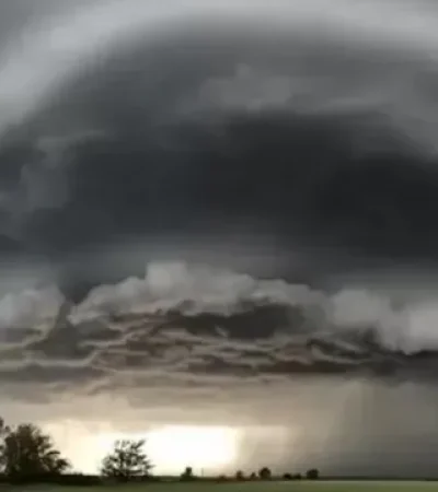 Desde la semana pasada el anuncio de la ciclogénesis sobre Argentina viene siendo seguido por los servicios del estado del tiempo.