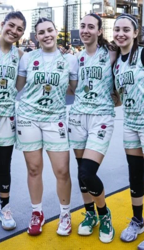 Las pibas de Ferro se quedaron con el primer título.