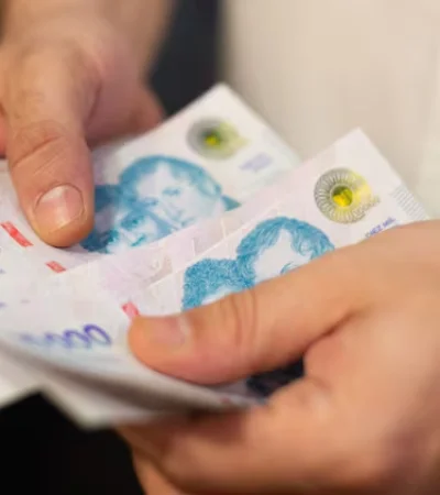 La fórmula de movilidad establece aumento todos los meses para los titulares de ANSES.