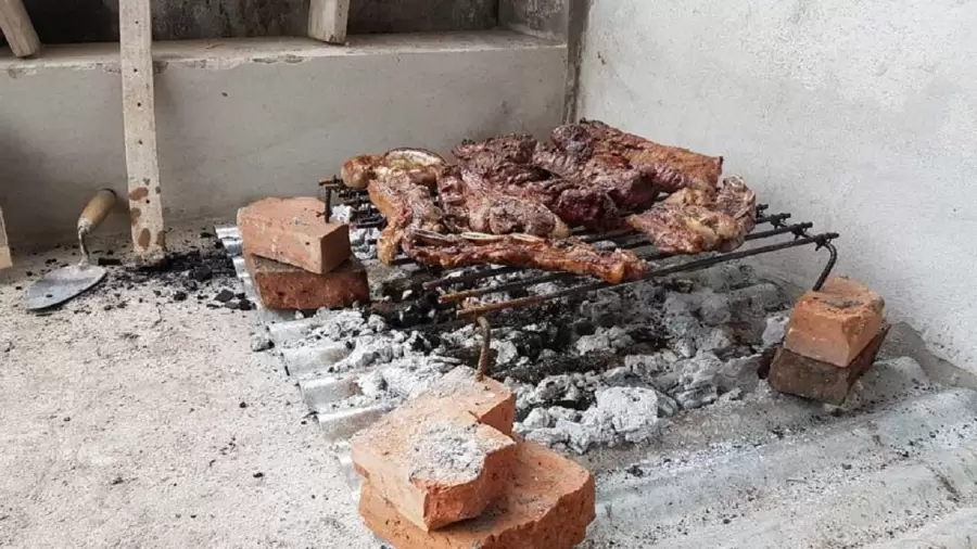 Lo más conveniente es que la ceniza no tenga restos de grasa o aditivos químicos.