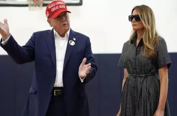 La UE le exige a Trump más presión sobre Putin, mientras Melania aporta lo suyo