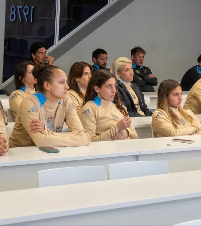 El plantel femenino antes de su viaje a Quito