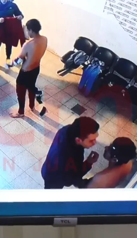 La comisaría 6ta de Rawson, donde tres policías fueron acusados de golpear brutalmente a un detenido .