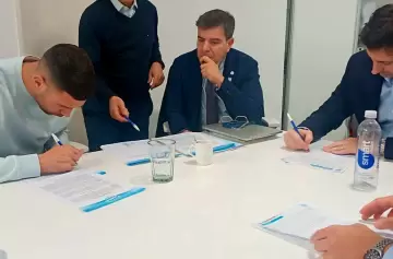 Racing blinda a "Maravilla" Martínez: Cláusula récord de U$S 122M y contrato hasta 2028