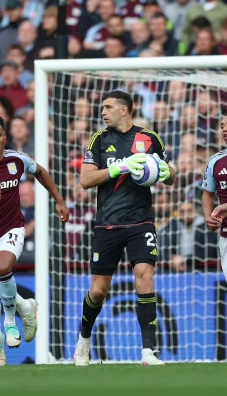 El United quiere al Dibu