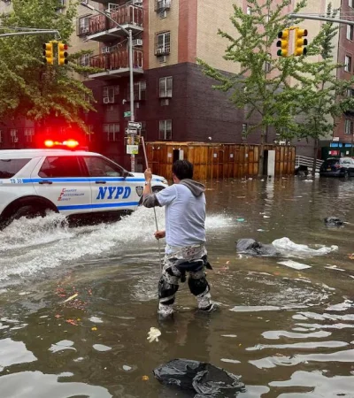 Las inundaciones paralizaron a la Gran Manzana.