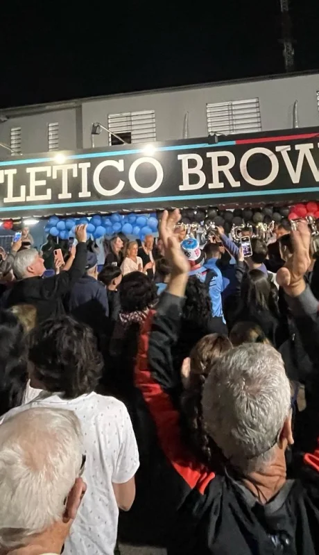 Brown de Adrogué enfrenta una situación compleja.