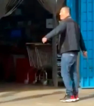 Video: una discusión por una botella de agua terminó en brutal pelea