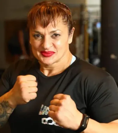 Los médicos buscan preservar las funciones neurológicas esenciales.