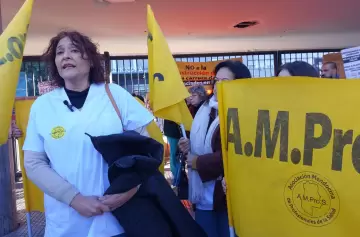 Precarización en salud: denuncian que 2.000 trabajadores siguen en negro en Mendoza