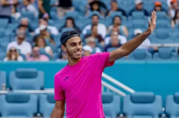 Francisco Cerúndolo encabeza el brillo del tenis argentino en el mundo