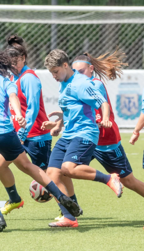 Las argentinas juegan este viernes ante Chile