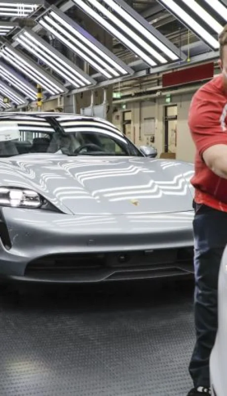 La icónica marca alemana de superdeportivos vive, por ahora, un callejón sin salida.