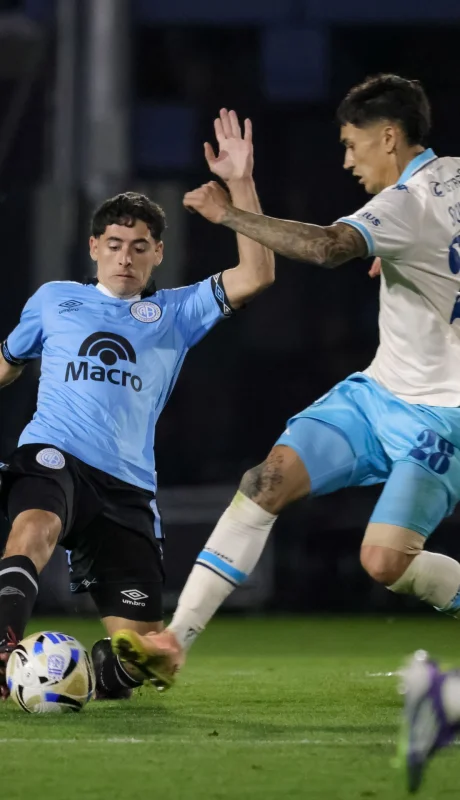 Racing ganó en Córdoba.