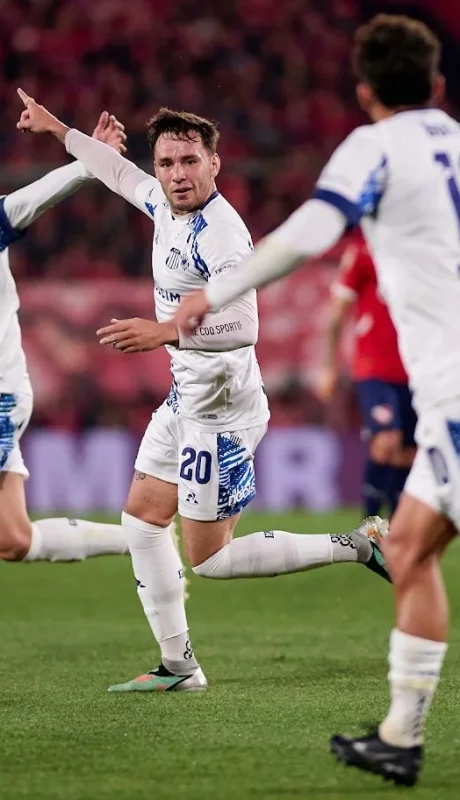 Talleres le ganó a Independiente.