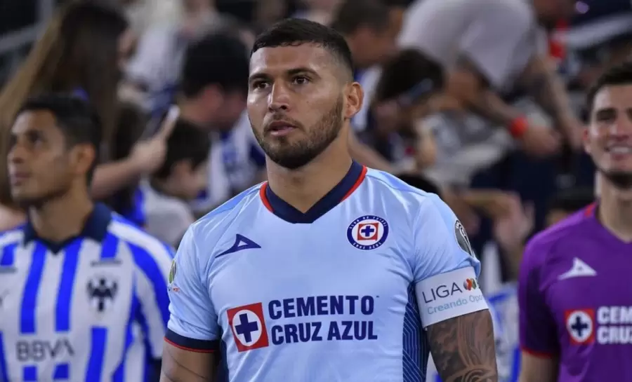 Juan Escobar está negociando con Godoy Cruz.