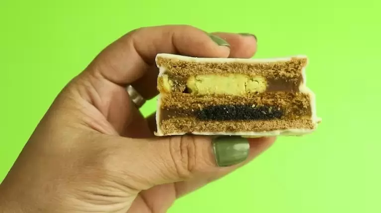 Alfajor de pistacho. Probarlo y después m*rir.
