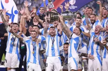 Uruguay quiere la Finalissima en el Centenario para Argentina - España