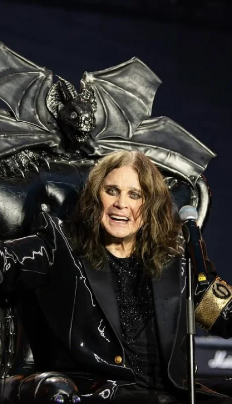 Ozzy Osbourne murió este martes.