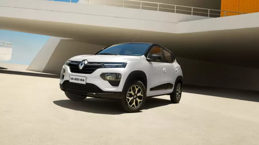 El auto viene equipado con cuatro airbags: dos al frente y dos al costado.