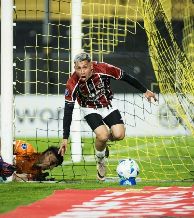 Tremenda goleada del Ferroviario