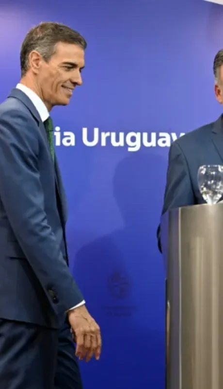 En su visita a Uruguay, el titular del gobierno español hizo una promesa manifiesta de apoyar la concreción del tratado comercial.