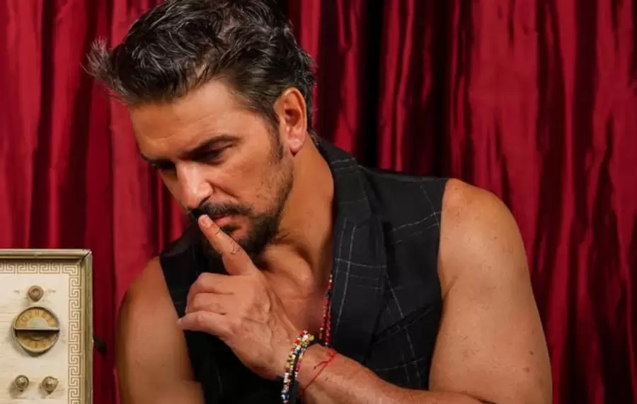 Arjona récord en Guatemala y furor en NY.