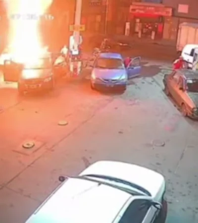 Los empleados evitaron tragedia tras explosión de auto en Entre Ríos.