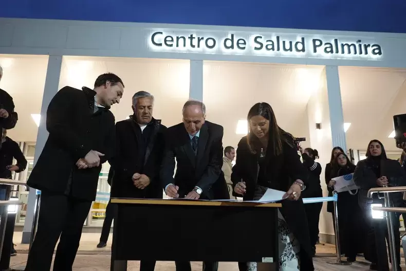 Presencia de Cornejo, Rufeil y el ministro Montero