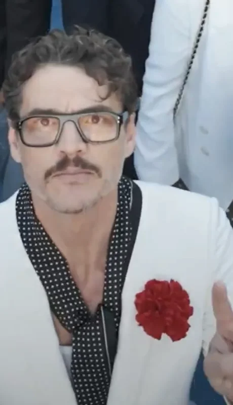 Galactus llegó al estreno de Los Cuatro Fantásticos y desató un reto viral.