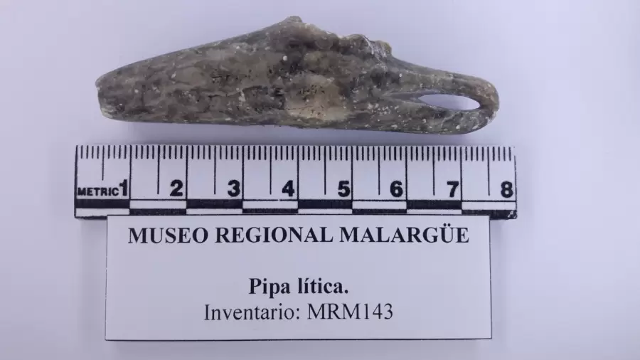 Pipa lítica. Museo regional Jorge Luna. Malargüe.