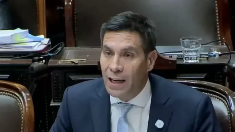 Facundo Correa Llano, titular de LLA